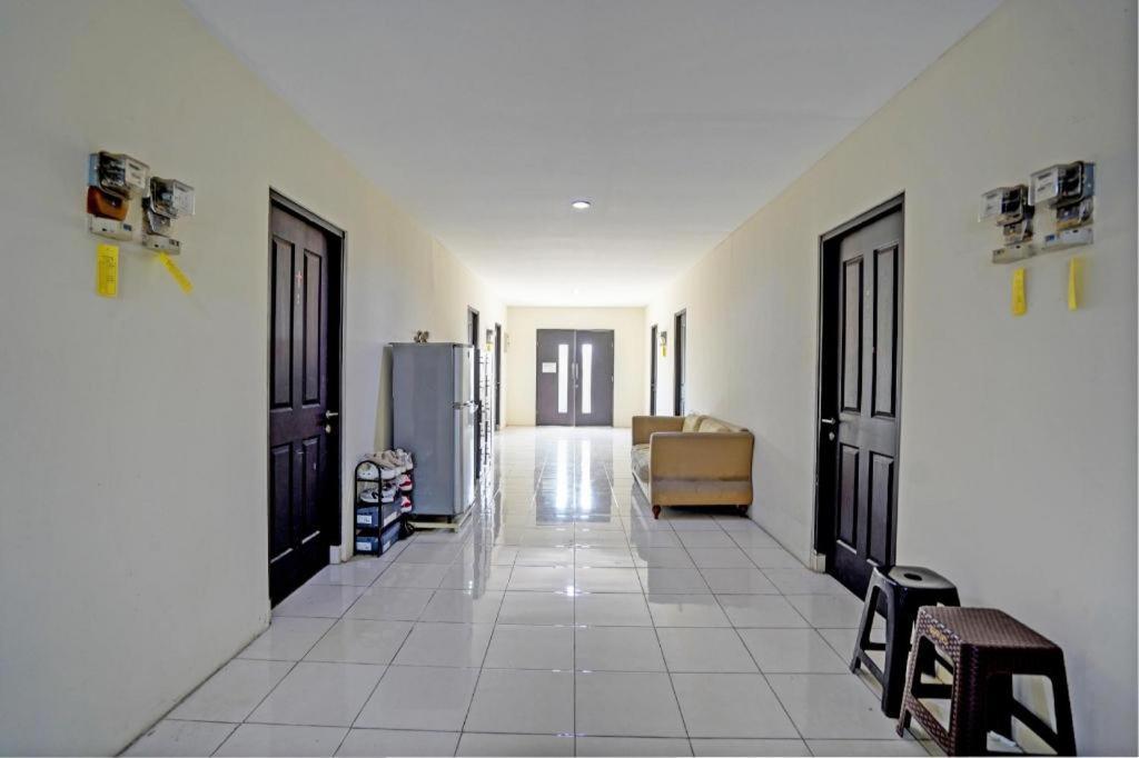 Oyo 93109 Garden Homestay 1 Tpr Surabaya Eksteriør billede
